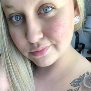 Meet your Posher, Cassandra